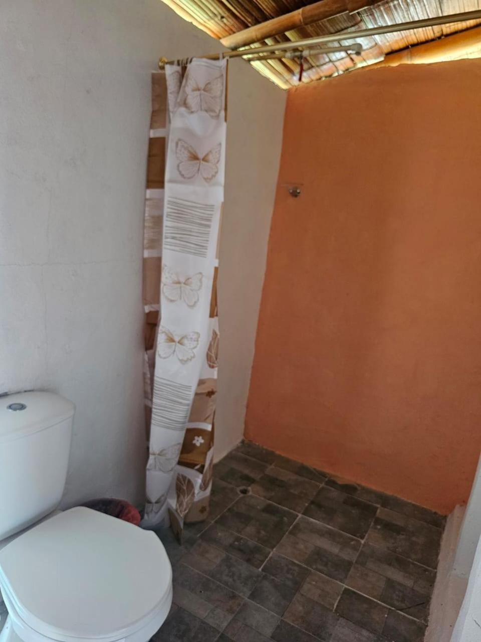 Estadero Los Hoyos Villavieja Eksteriør bilde