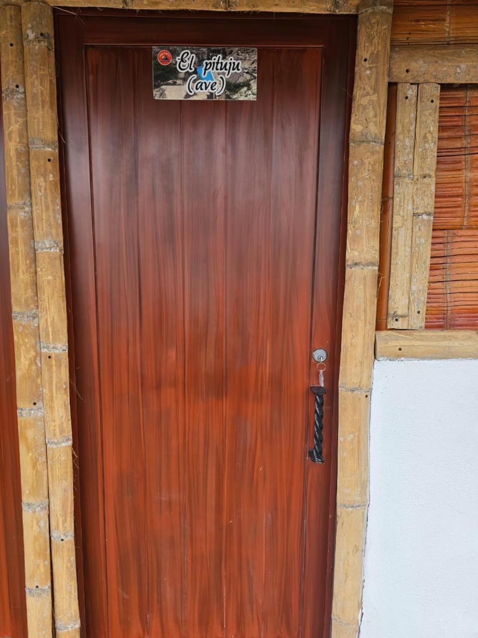 Estadero Los Hoyos Villavieja Eksteriør bilde