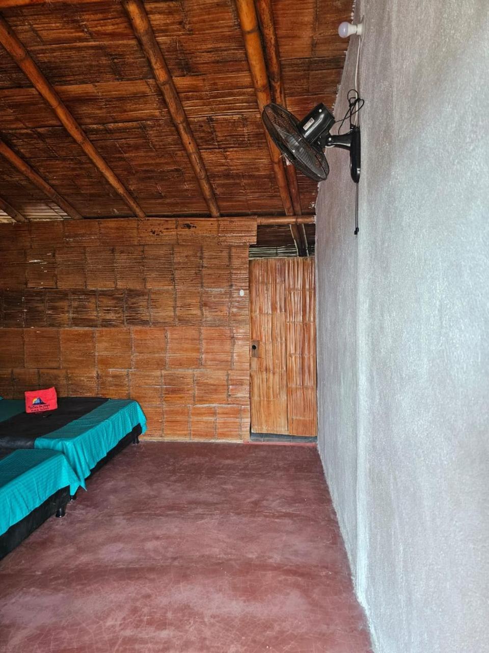 Estadero Los Hoyos Villavieja Eksteriør bilde