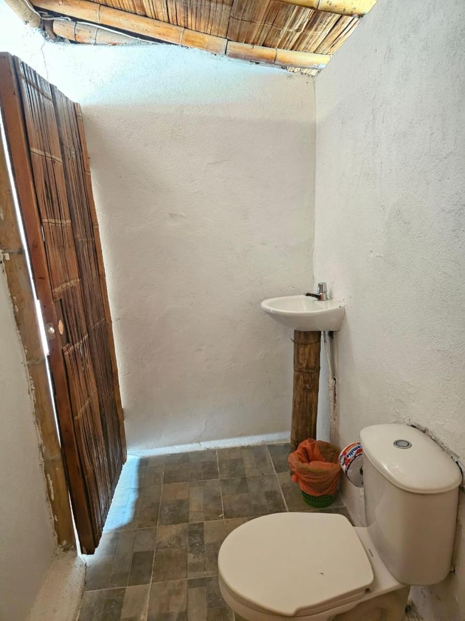 Estadero Los Hoyos Villavieja Eksteriør bilde